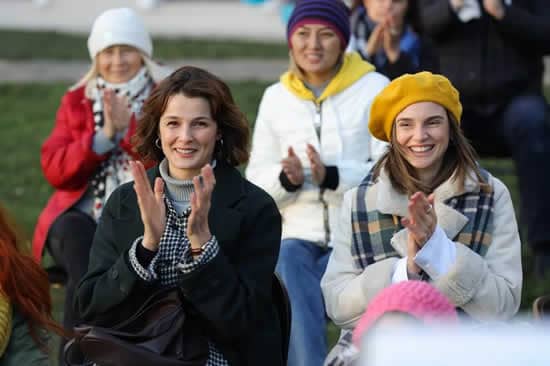 erkek-severse capitulos en française